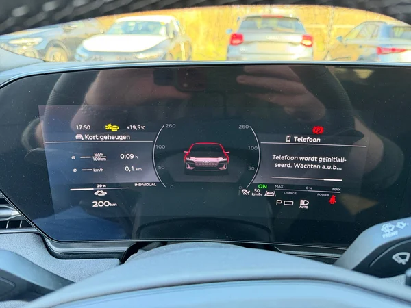 AUDI A6 Sportback e-tron (2026) — foto 20 van 22