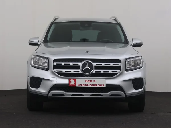 MERCEDES GLB 180 (2021) — foto 25 van 27