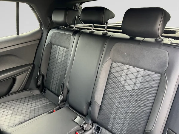 VOLKSWAGEN T-Cross (2025) — foto 10 van 24