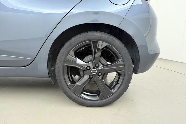 Nissan Micra (2022) — foto 18 van 21