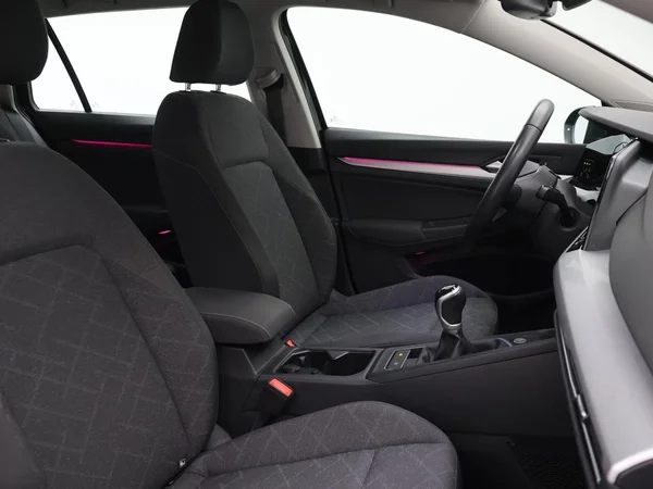 VOLKSWAGEN Golf VIII SW (2022) — foto 8 van 23