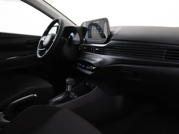 HYUNDAI Bayon (2025) — foto 3 van 27