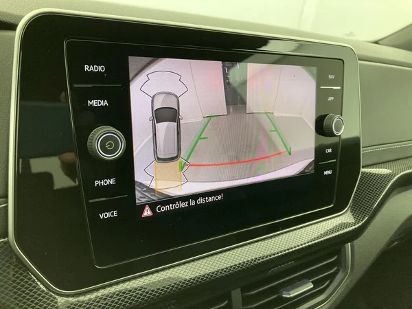 VOLKSWAGEN T-Cross (2025) — foto 6 van 36