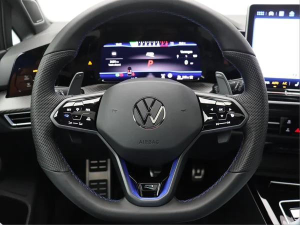 VOLKSWAGEN Golf VIII R (2025) — foto 5 van 19