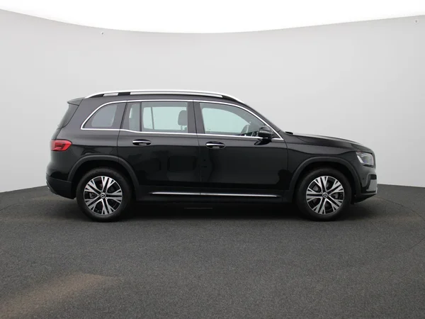 Mercedes-Benz GLB (2025) — foto 47 van 50