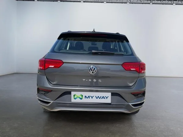VOLKSWAGEN T-Roc (2019) — foto 22 van 24