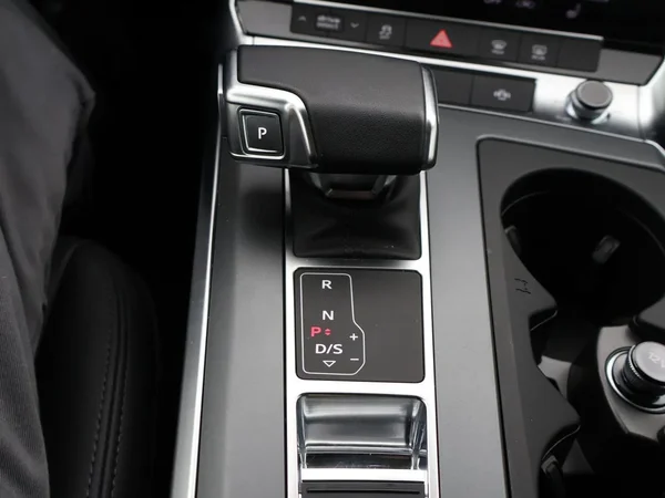 Audi A6 (2023) — foto 24 van 28
