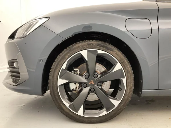 CUPRA Leon e-Hybrid (PHEV) (2024) — foto 21 van 37