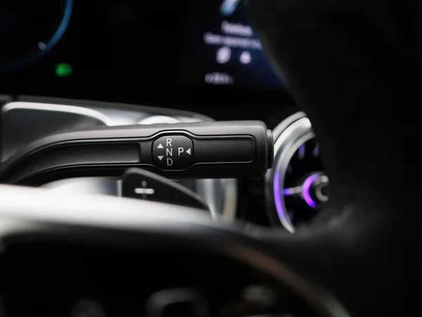Mercedes-Benz EQB (2022) — foto 20 van 48