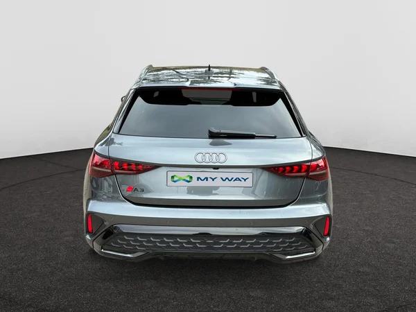 AUDI A3 Sportback (2025) — foto 11 van 24
