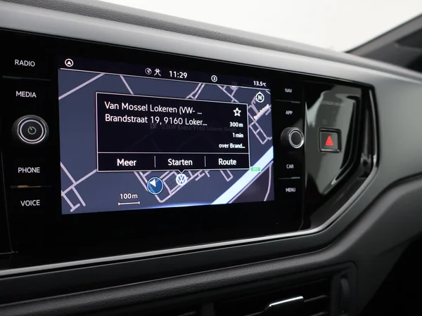 VOLKSWAGEN Taigo (2023) — foto 6 van 23