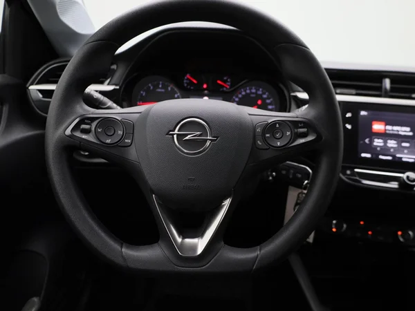 Opel Corsa (2021) — foto 32 van 34