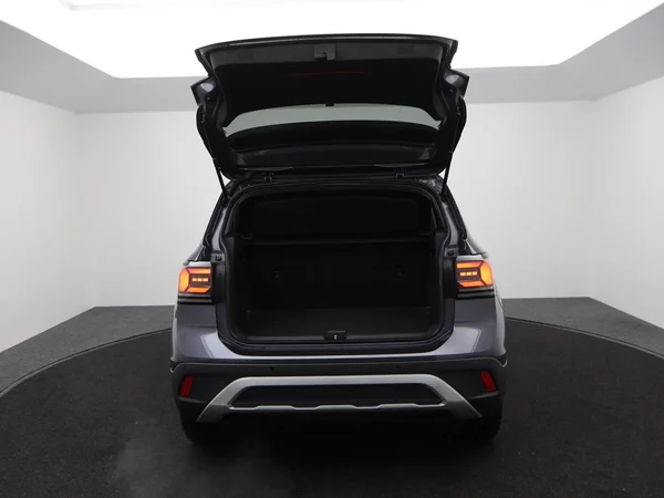 VOLKSWAGEN T-Cross (2025) — foto 21 van 27