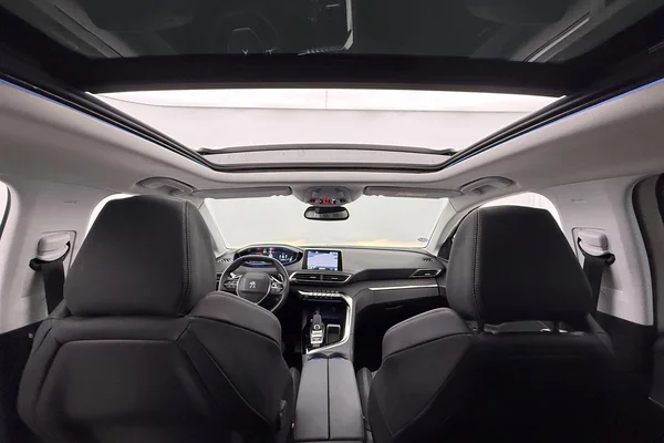 Peugeot 3008 (2019) — foto 6 van 29