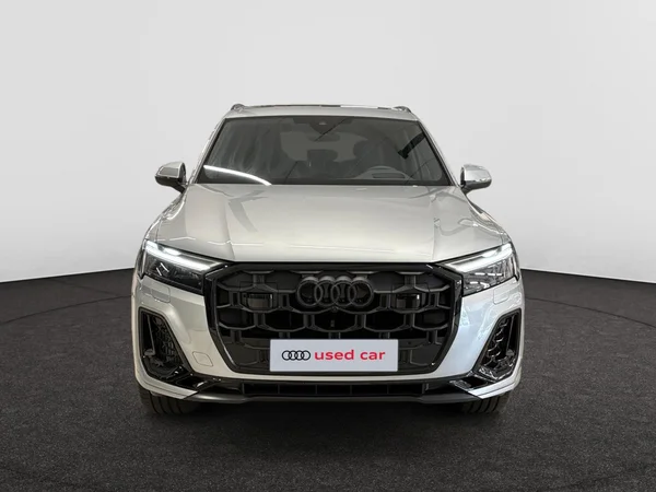 AUDI Q7 e-hybrid (PHEV) (2026) — foto 2 van 19
