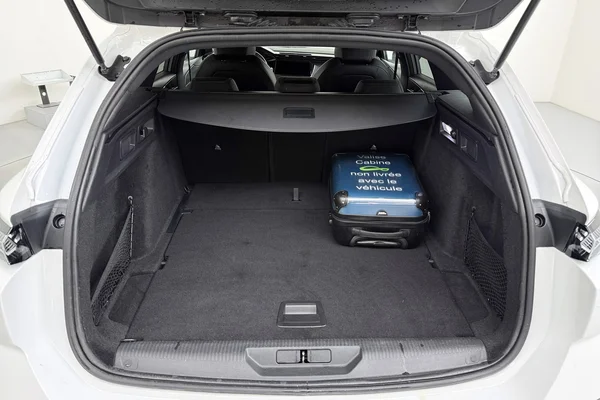 Peugeot 308 SW (2023) — foto 16 van 29