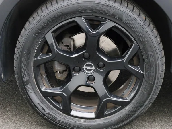 Opel Crossland (2022) — foto 4 van 38