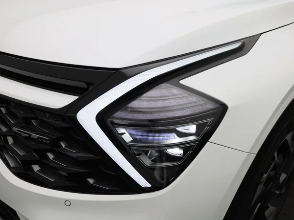 Kia Sportage (2023) — foto 8 van 48