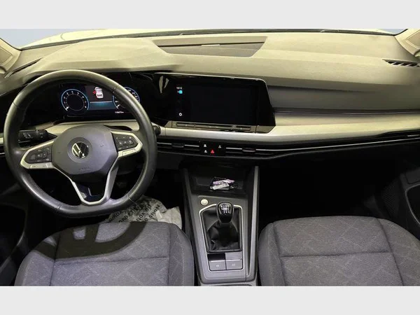Volkswagen Golf VIII (2020) — foto 2 van 15