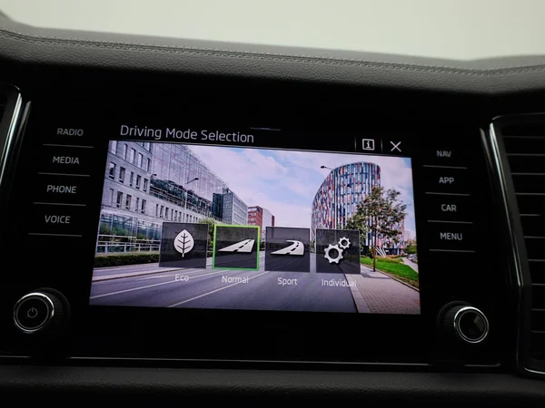 Škoda Kodiaq (2022) — foto 24 van 45