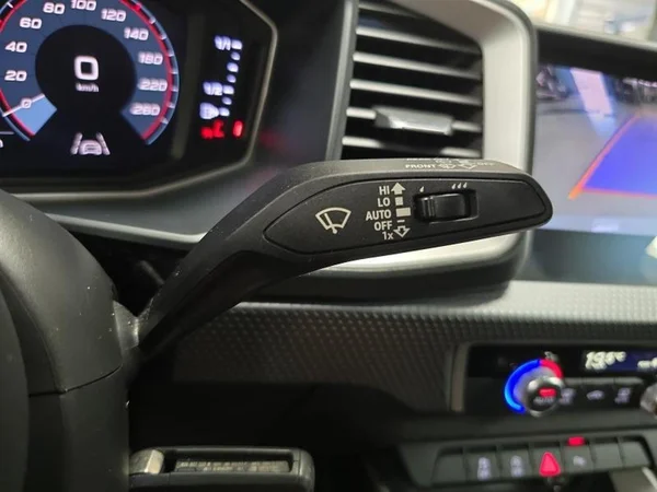 AUDI A1 Sportback (2021) — foto 9 van 30