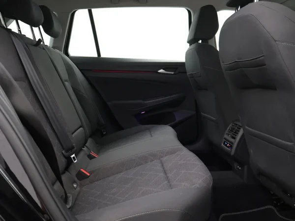 Volkswagen Golf (2022) — foto 10 van 26