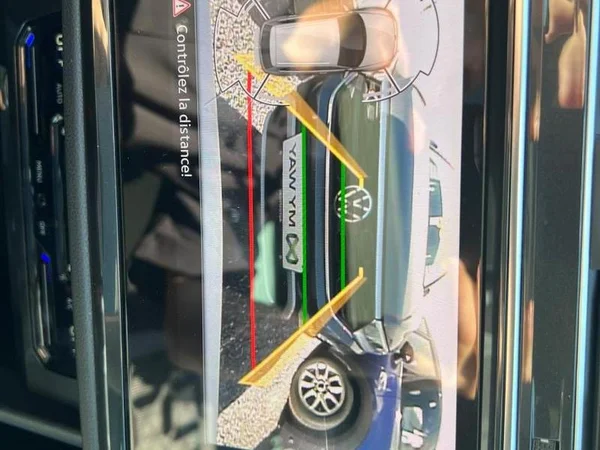 VOLKSWAGEN Tiguan (2022) — foto 22 van 34