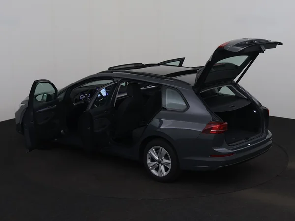 VOLKSWAGEN Golf Variant (2025) — foto 29 van 30