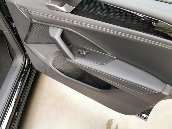 VOLKSWAGEN Tiguan (2026) — foto 9 van 23