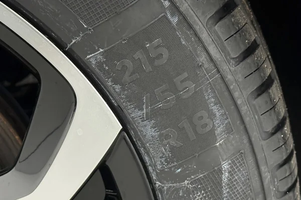 Renault Arkana E-TECH (HEV) (2023) — foto 9 van 30