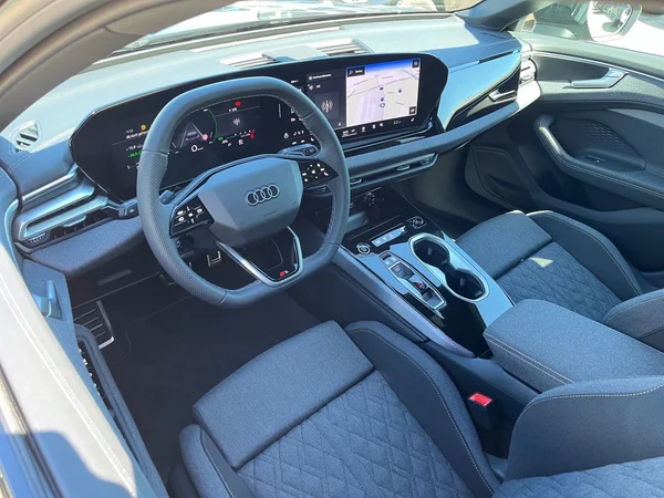 AUDI A6 Avant e-hybrid (PHEV) (2026) — foto 4 van 23