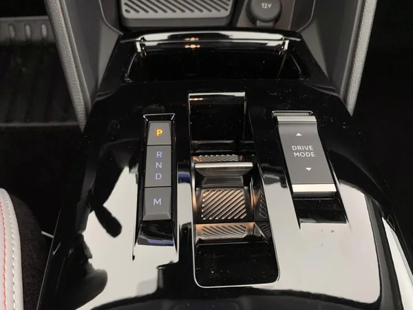 Citroen C4 (2025) — foto 8 van 28