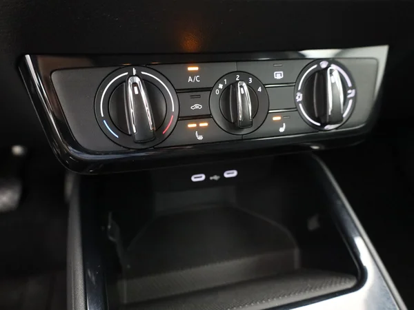 SKODA Fabia (2024) — foto 7 van 20
