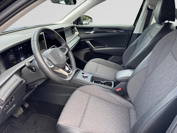 VOLKSWAGEN Tayron (2025) — foto 24 van 24