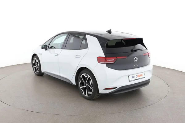 Volkswagen ID.3 (2021) — foto 10 van 16
