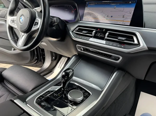 Bmw X6 (2023) — foto 3 van 32