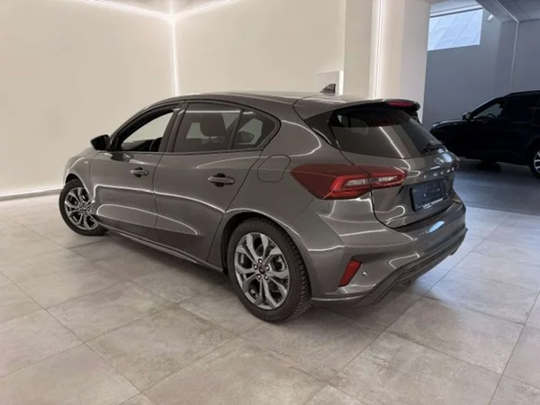 Ford Focus (2025) — foto 16 van 20