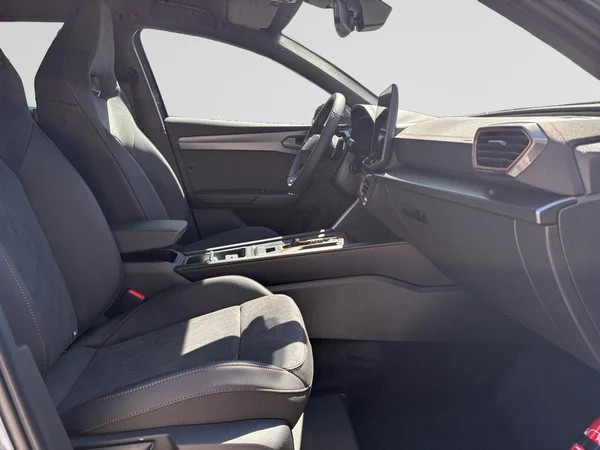 CUPRA Leon (2026) — foto 8 van 24