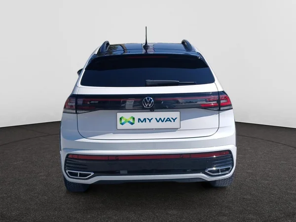 VOLKSWAGEN Taigo (2022) — foto 2 van 18