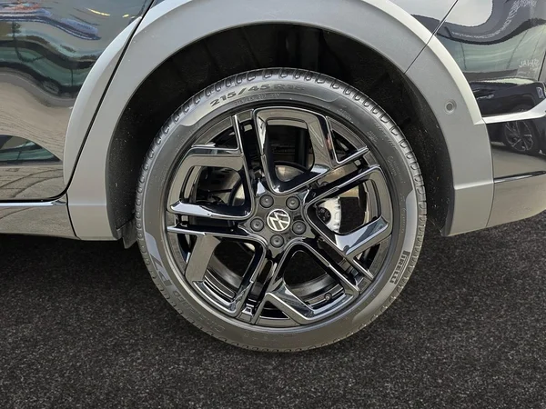 VOLKSWAGEN Taigo (2025) — foto 13 van 21