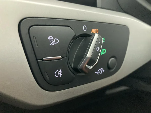 AUDI A4 Avant (2021) — foto 14 van 36