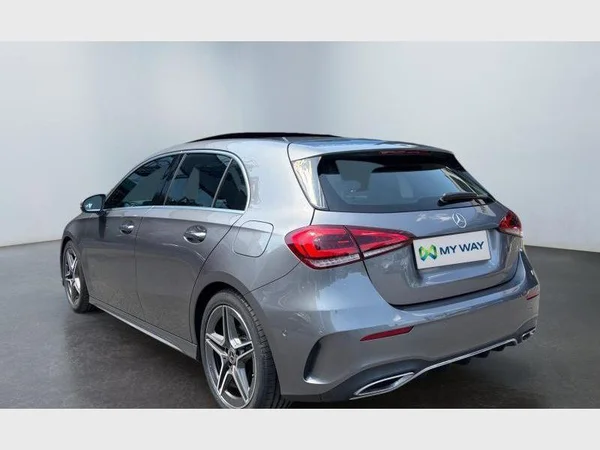 Mercedes-Benz A 180 (2022) — foto 26 van 27