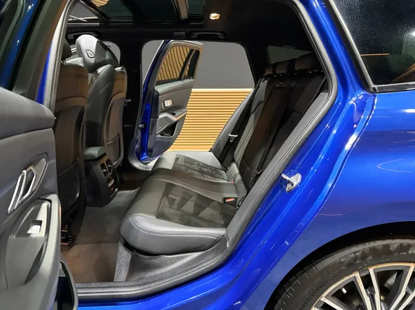 Bmw 330 (2021) — foto 26 van 37