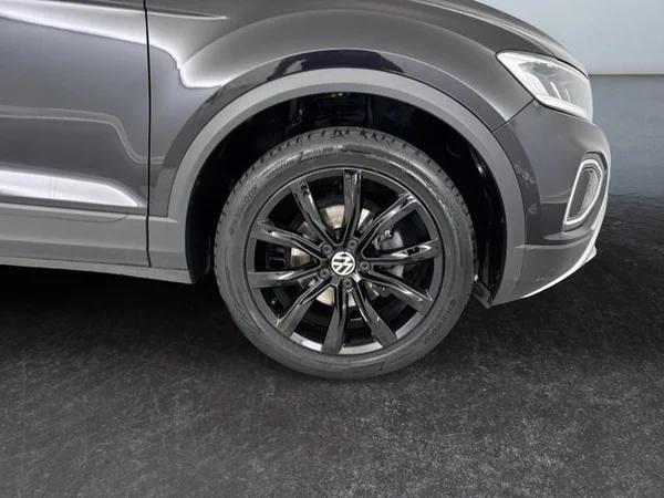VOLKSWAGEN T-Roc (2023) — foto 25 van 25