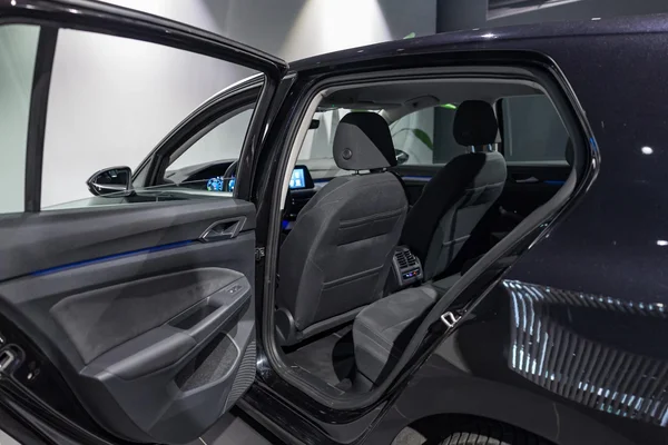 Volkswagen Golf (2024) — foto 11 van 32