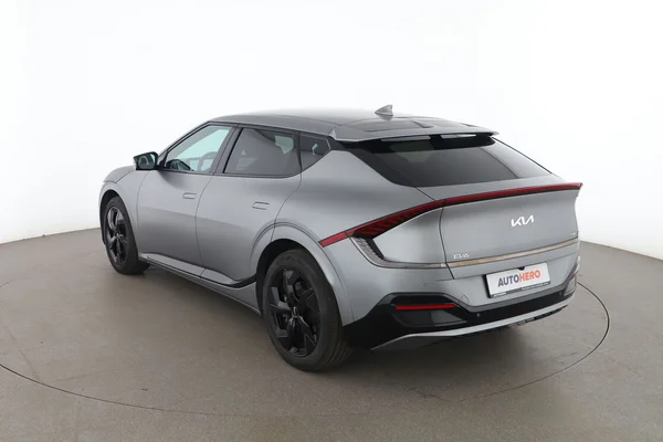Kia EV6 (2022) — foto 11 van 17