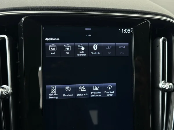 VOLVO XC40 (2019) — foto 11 van 27