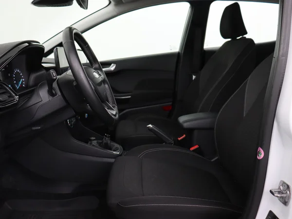 FORD Fiesta (2022) — foto 2 van 28