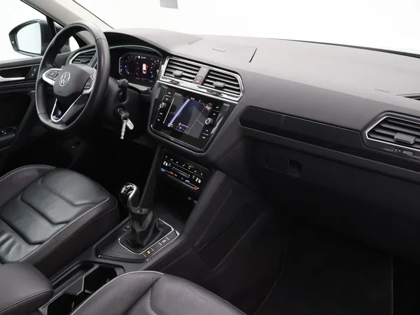 Volkswagen Tiguan (2021) — foto 26 van 27