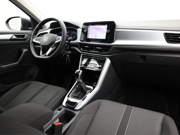 VOLKSWAGEN T-Roc (2022) — foto 14 van 20